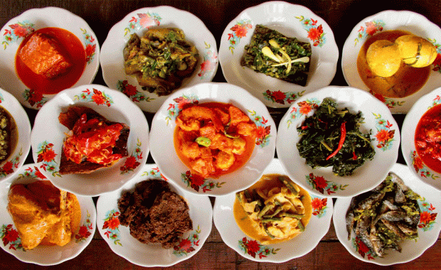 10 Rekomendasi Wisata Kuliner Padang Menggugah Selera