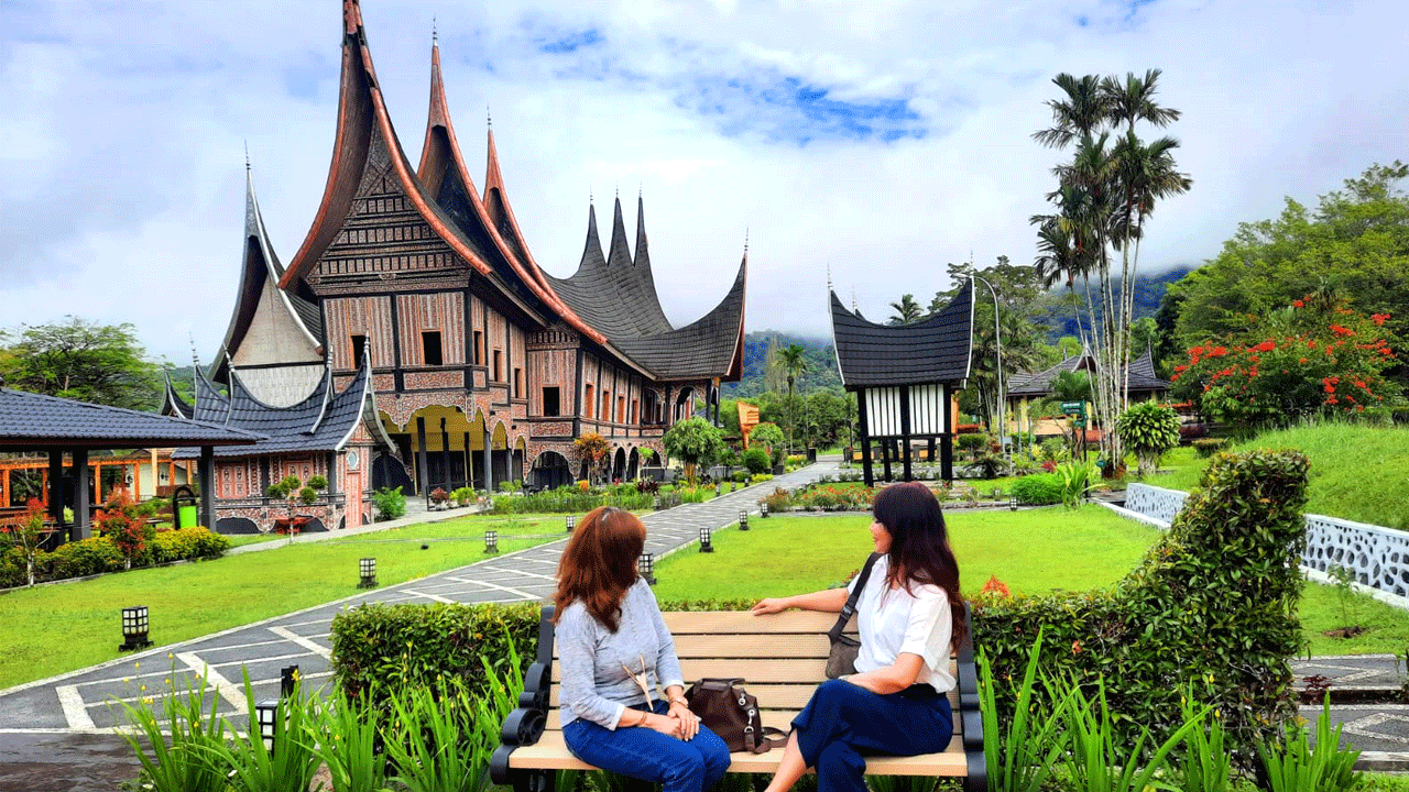 paket tour padang bukittinggi